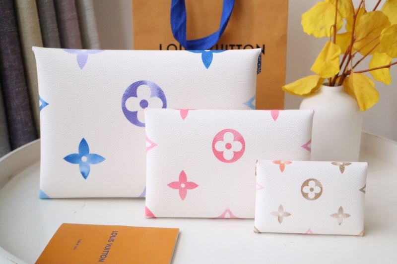 Louis Vuitton Clutch Bags